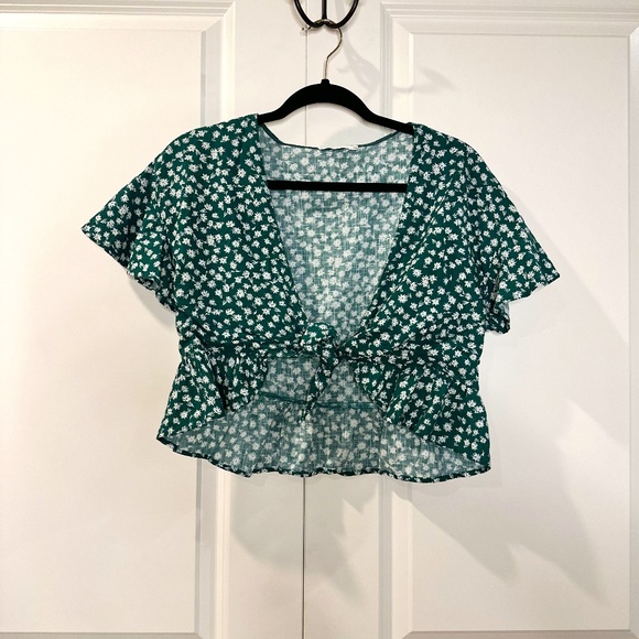 Green floral LUSH top size M - Picture 1 of 2